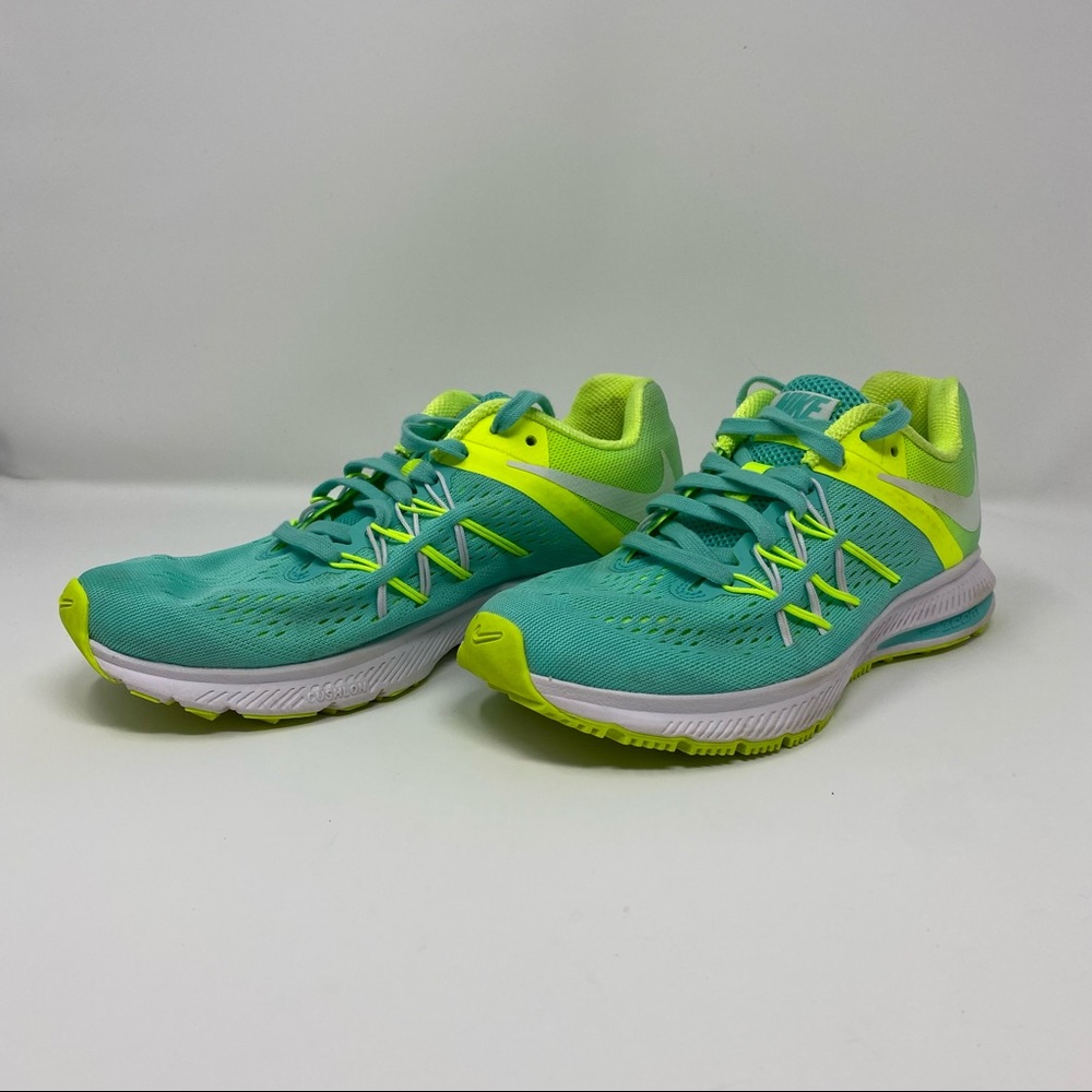Nike Winflo 3 Sneakers
